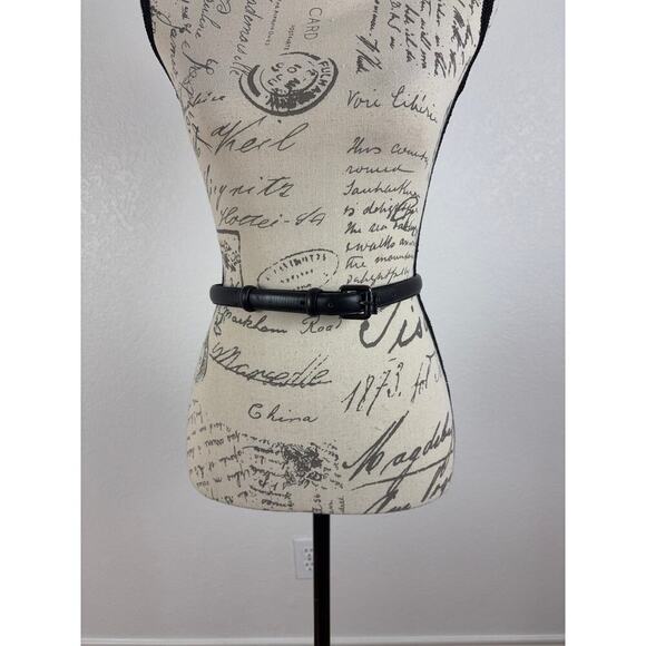 B1 Mackage Slim Leather Buckle Belt Womens XXS Minimalist Modern Classic Luxe - Picture 1 of 6